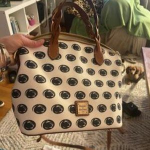 Dooney & Bourke